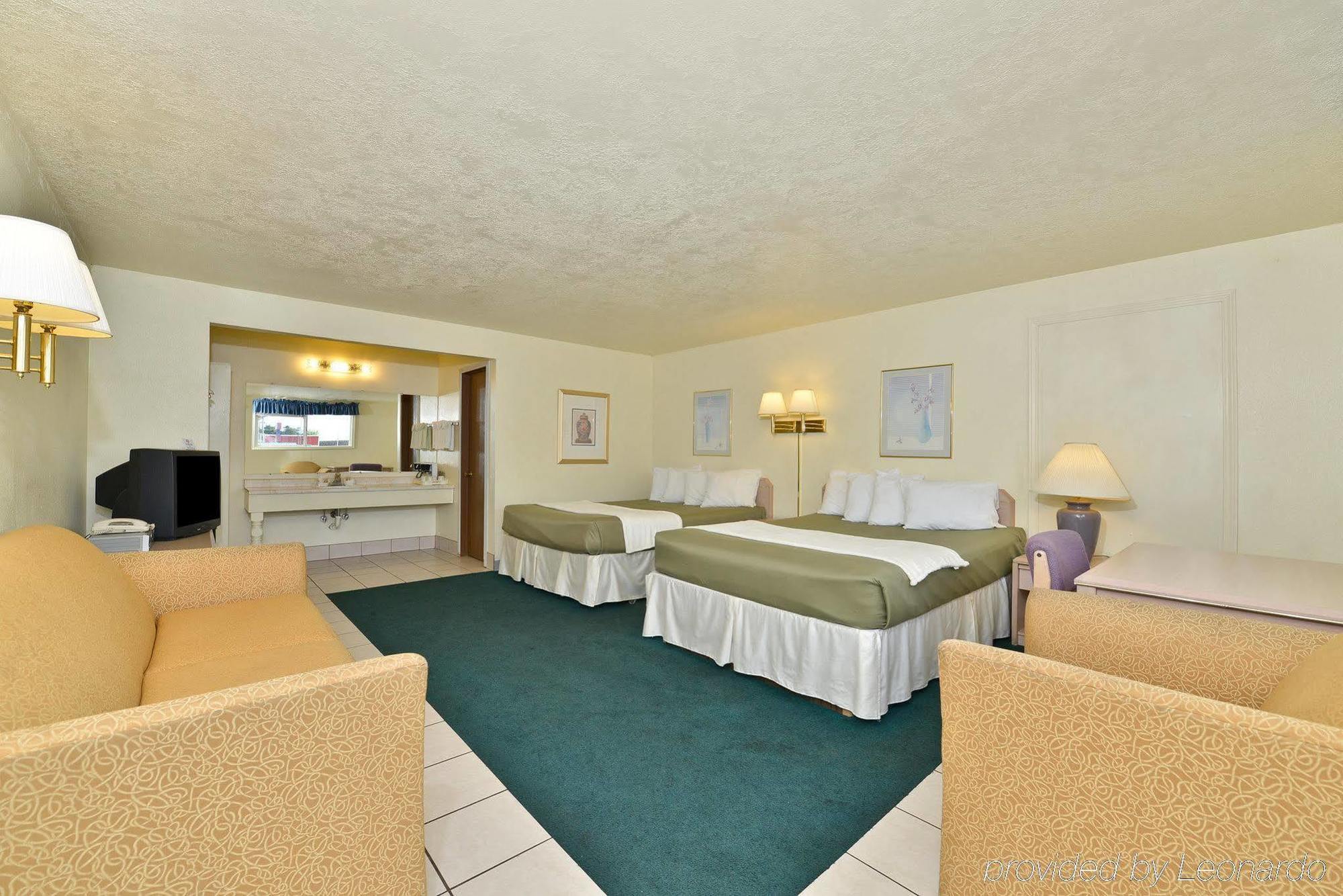 Newport Coast Inn الغرفة الصورة